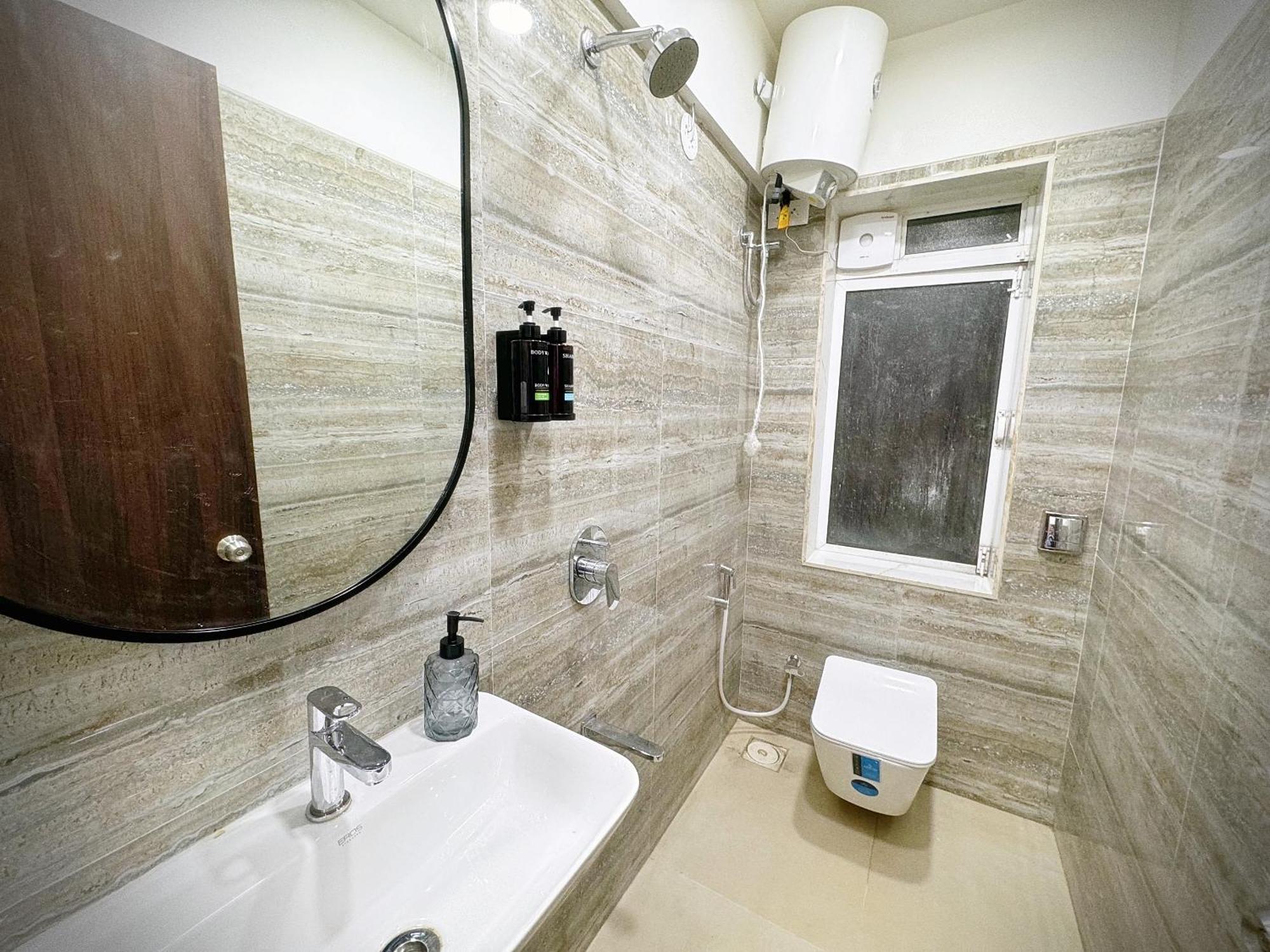 The Orion - Premium Apartments Βομβάη Εξωτερικό φωτογραφία