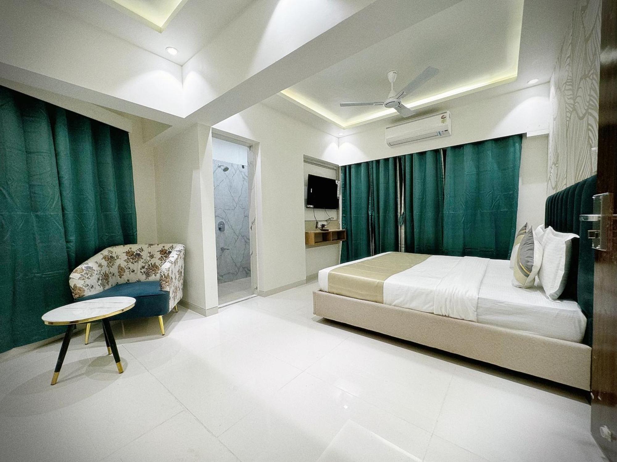 The Orion - Premium Apartments Βομβάη Εξωτερικό φωτογραφία