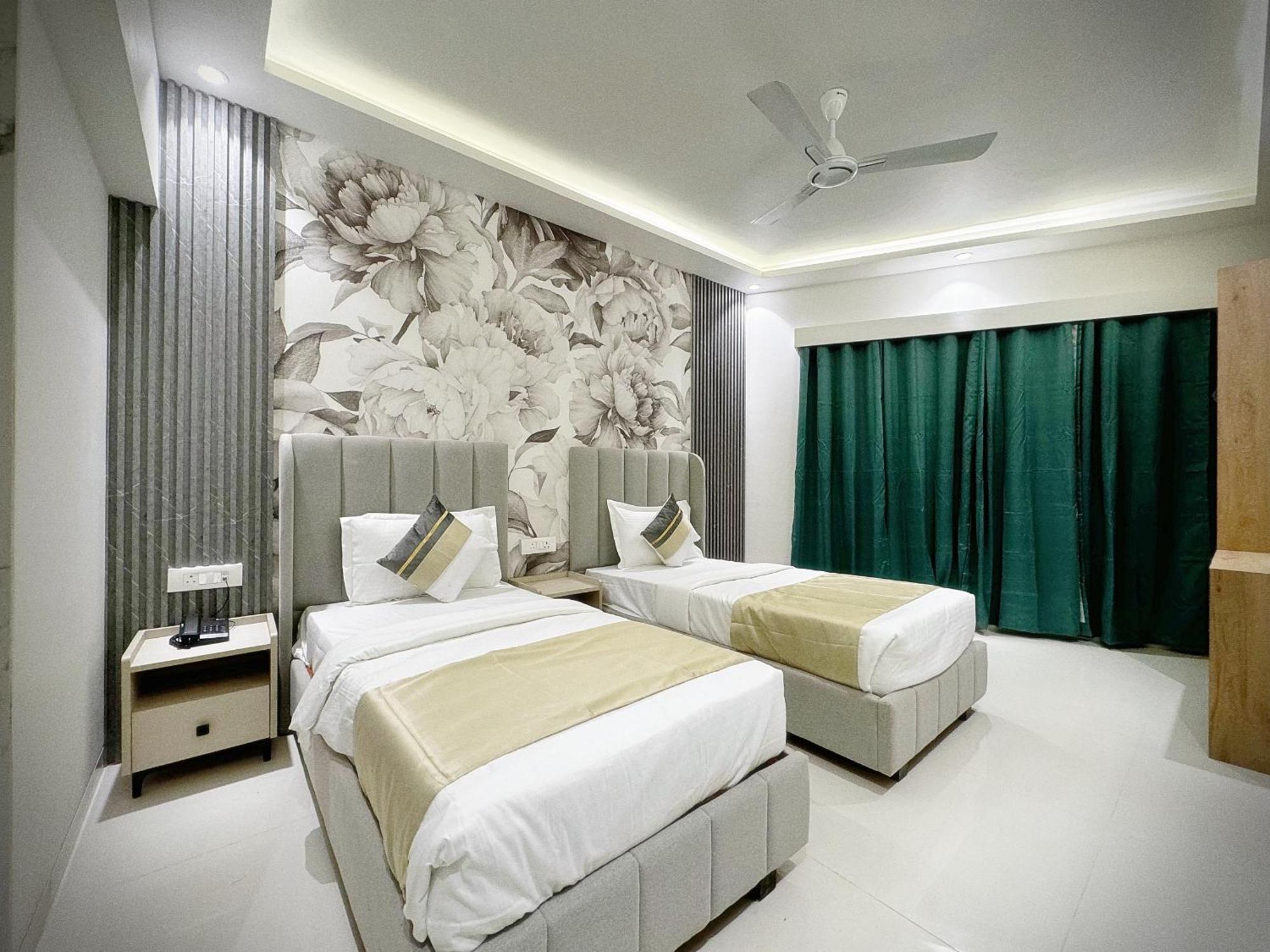 The Orion - Premium Apartments Βομβάη Εξωτερικό φωτογραφία