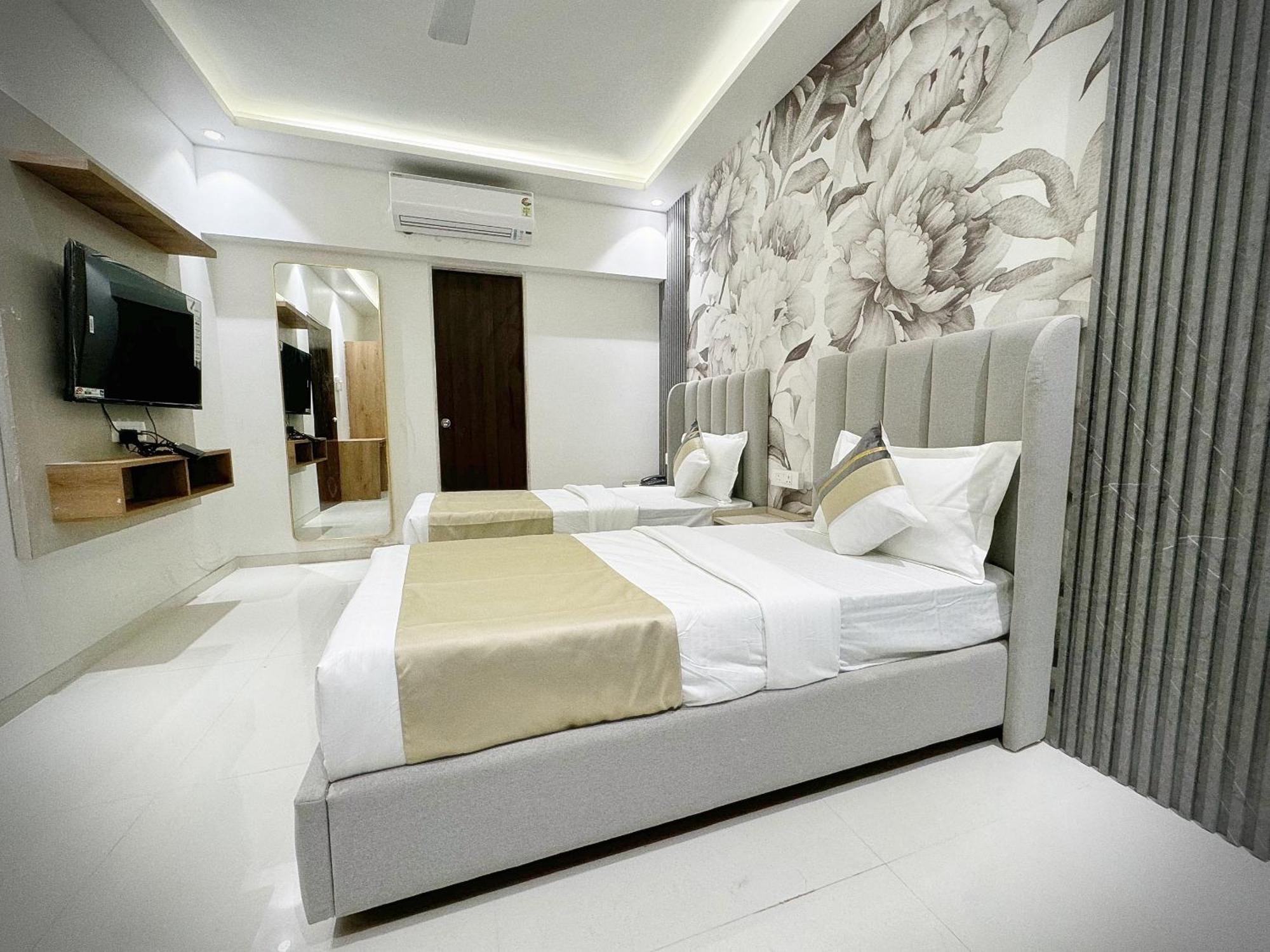The Orion - Premium Apartments Βομβάη Εξωτερικό φωτογραφία
