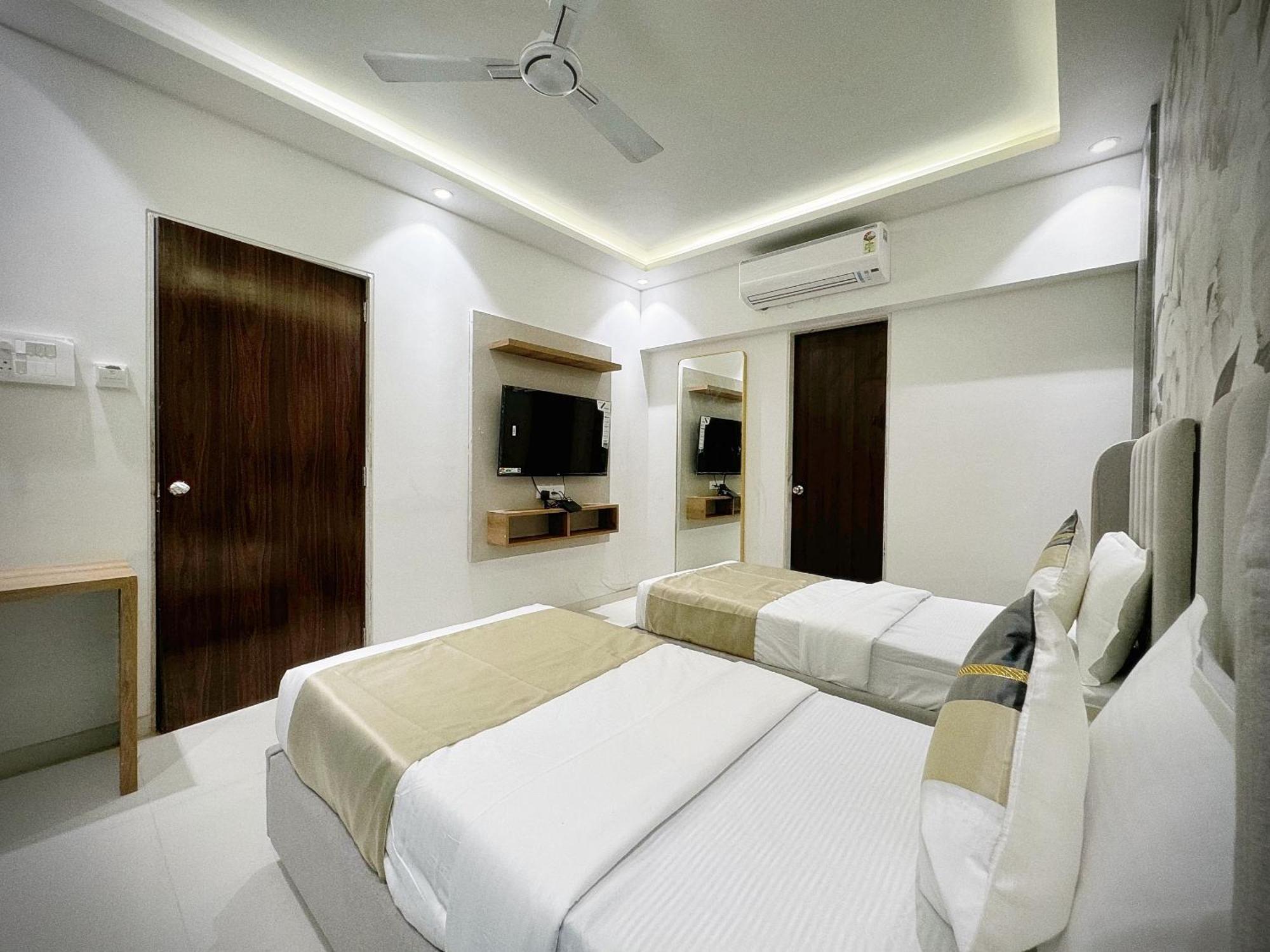 The Orion - Premium Apartments Βομβάη Εξωτερικό φωτογραφία