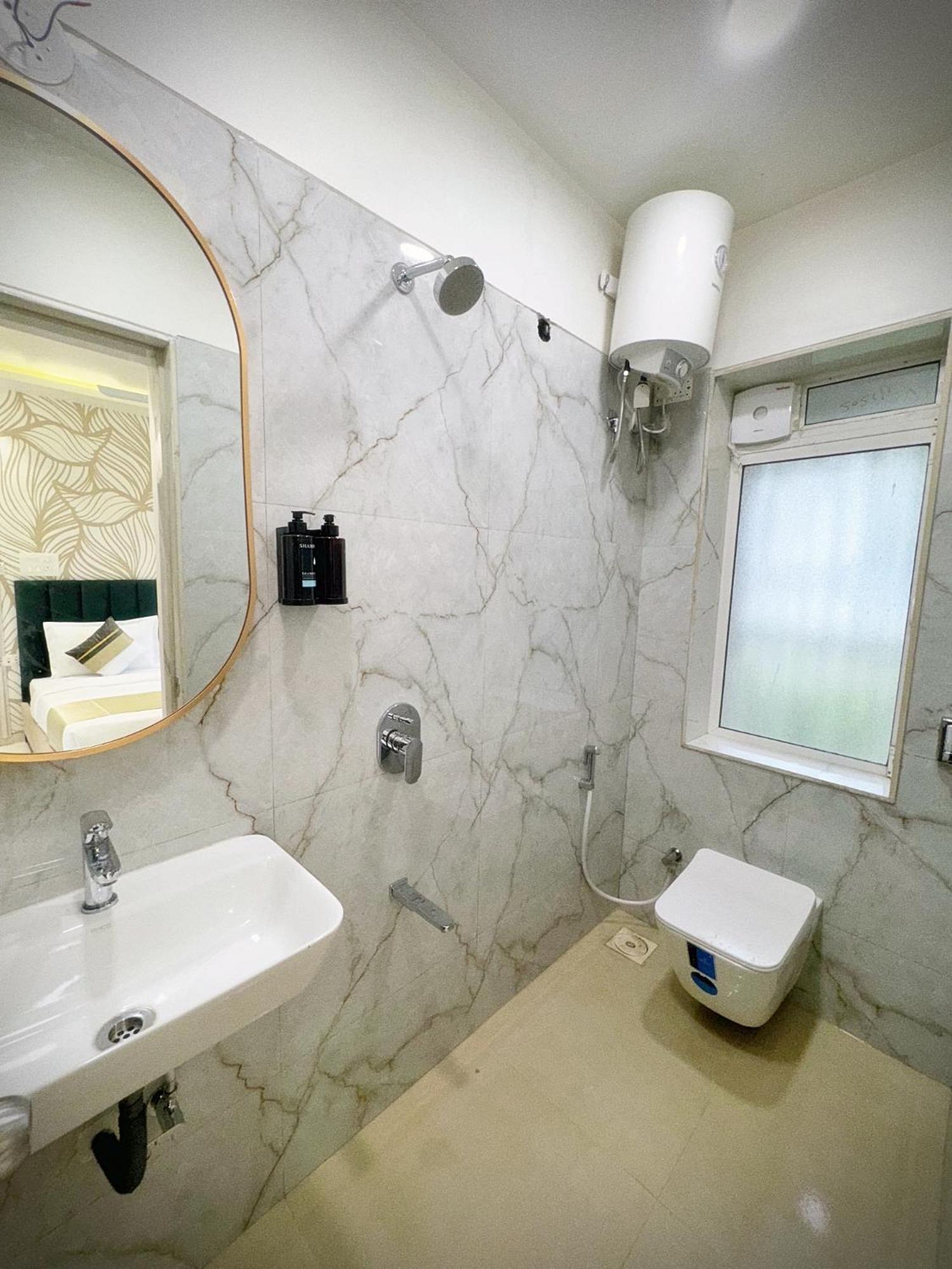 The Orion - Premium Apartments Βομβάη Εξωτερικό φωτογραφία